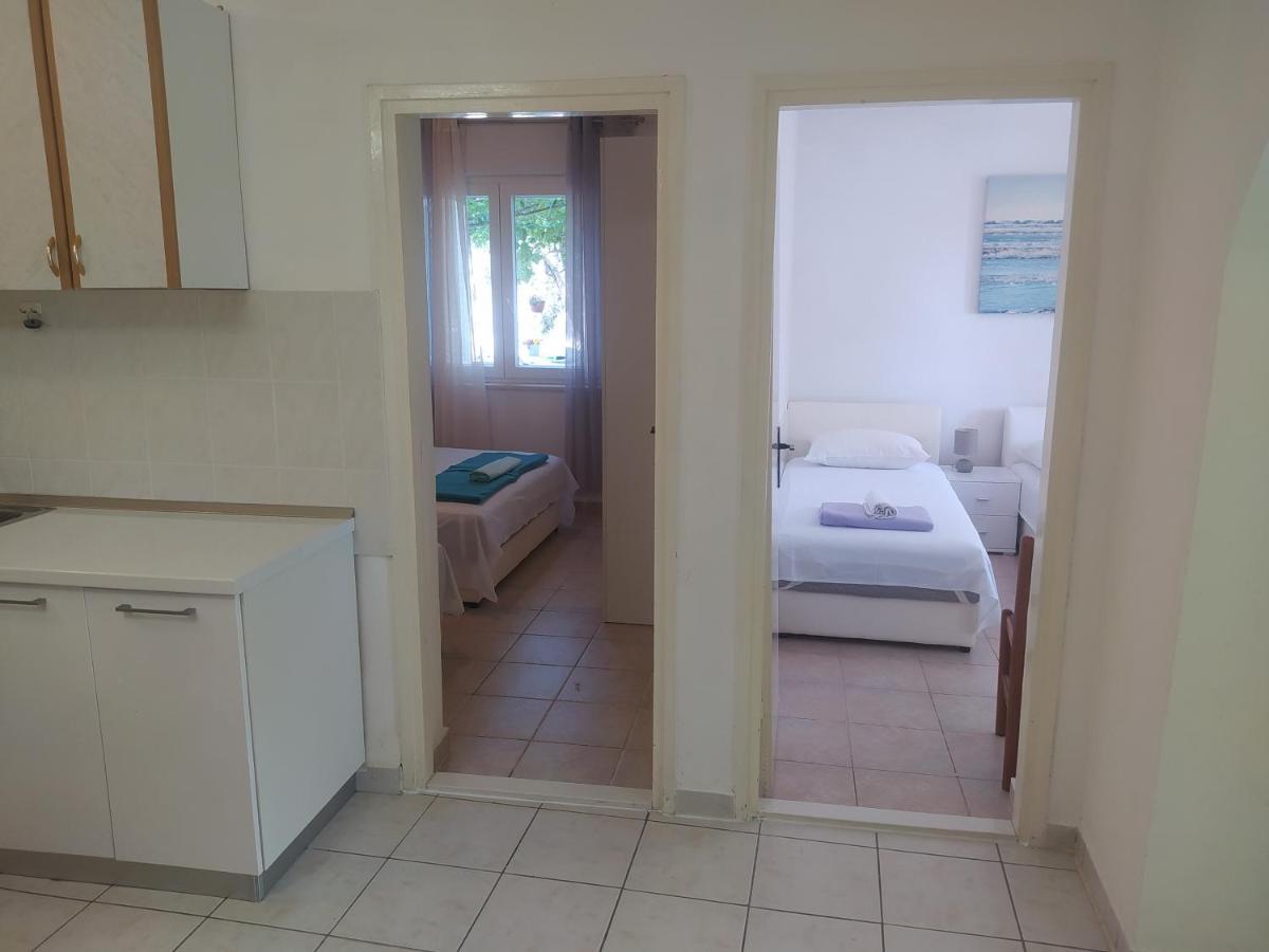 Apartmani Trubi 2 Vodice Buitenkant foto