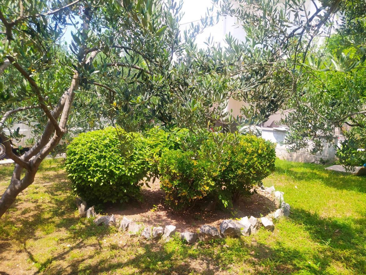Apartmani Trubi 2 Vodice Buitenkant foto